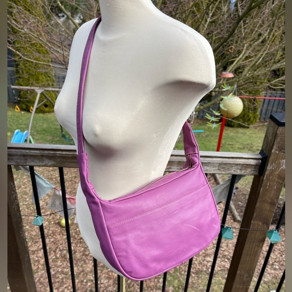 Vintage purple leather bag - Picture 6 of 6